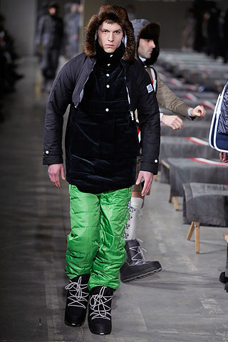 Moncler Gamme Bleu / - 2010-2011